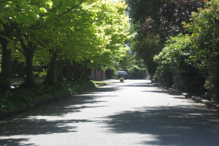 Photo of property in 6 Golden Elm Lane, Upper Riccarton, Christchurch, 8041