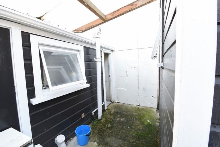 Photo of property in 16 Titan Street, North Dunedin, Dunedin, 9016