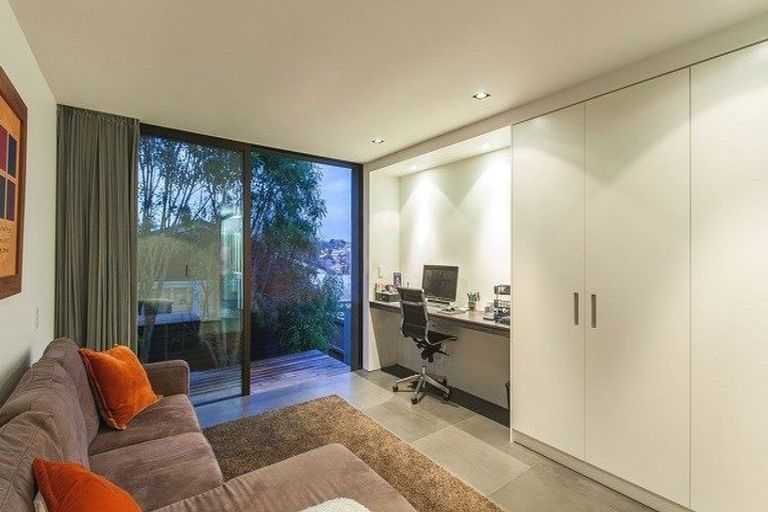 Photo of property in 137 Shore Road, Remuera, Auckland, 1050