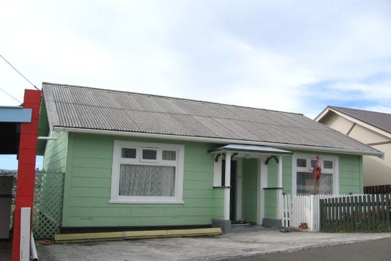 Photo of property in 23 Tirangi Road, Rongotai, Wellington, 6022
