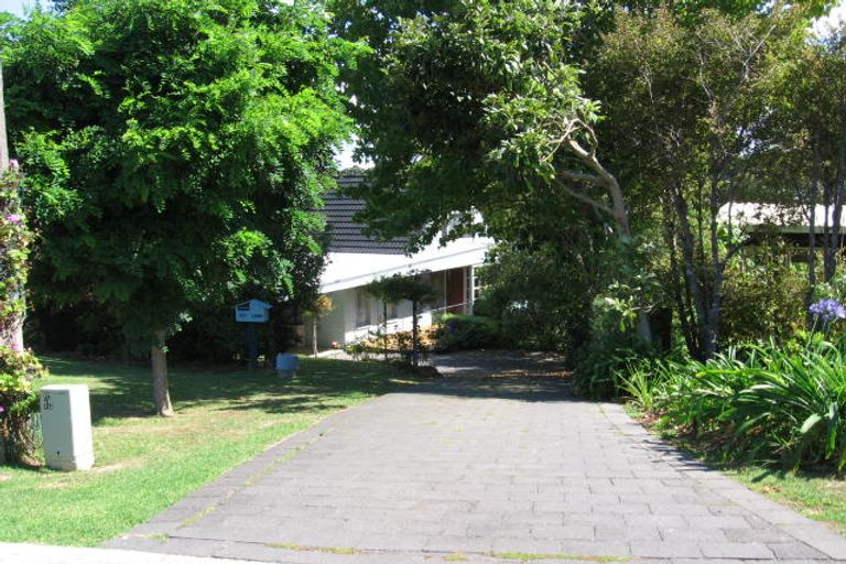 Photo of property in 3a Marama Street, Torbay, Auckland, 0630