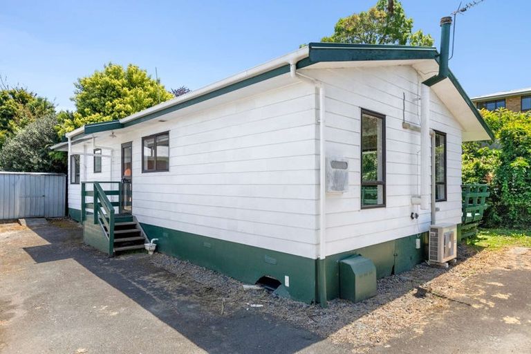 Photo of property in 10a Windsor Road, Maeroa, Hamilton, 3200