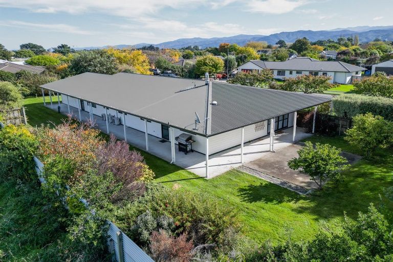 Photo of property in 4 Carrington Drive, Carterton, 5713