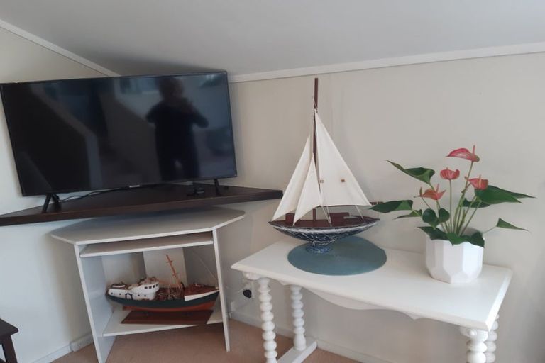 Photo of property in 2/9 Calliope Road, Devonport, Auckland, 0624