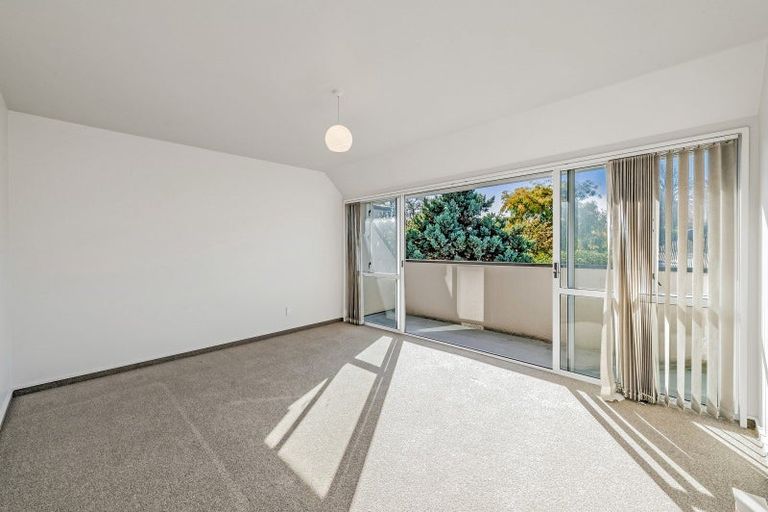 Photo of property in 12 Eversleigh Street, St Albans, Christchurch, 8014