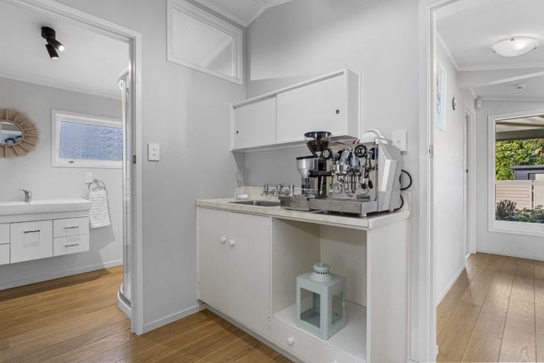 Photo of property in 77 Goods Road, Otumoetai, Tauranga, 3110