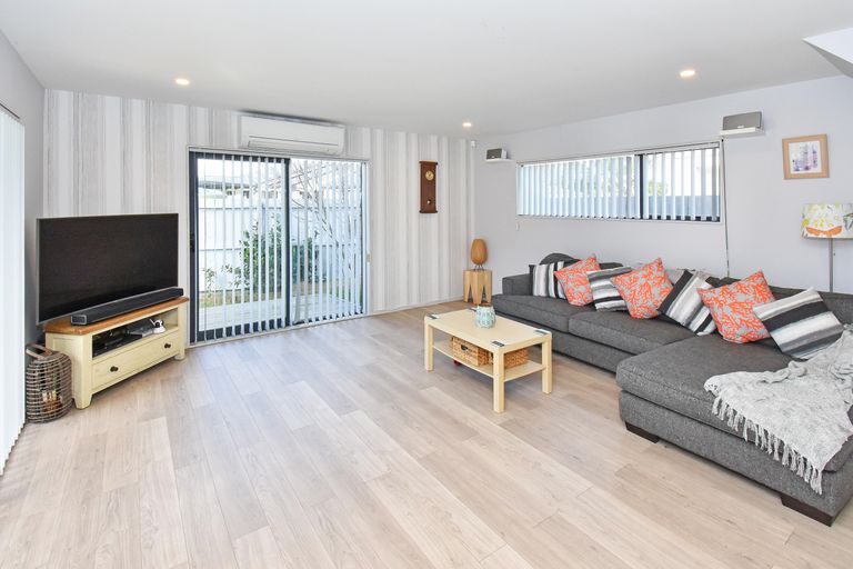 Photo of property in 47b Yates Road, Mangere East, Auckland, 2024