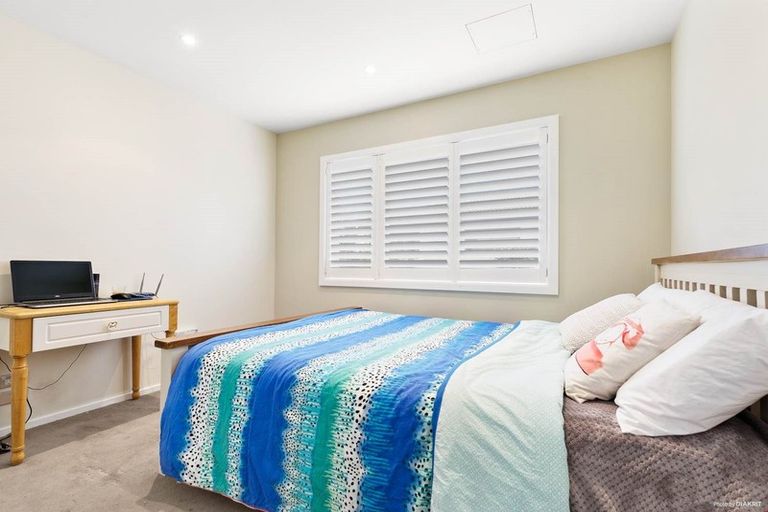 Photo of property in 76 Landing Drive, Albany, Auckland, 0632