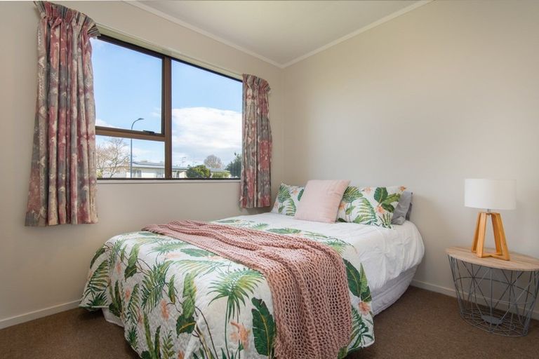 Photo of property in 145 Burns Street, Leamington, Cambridge, 3432