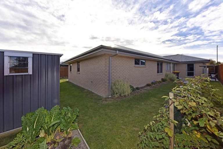 Photo of property in 76 Muirhill Street, Halswell, Christchurch, 8025