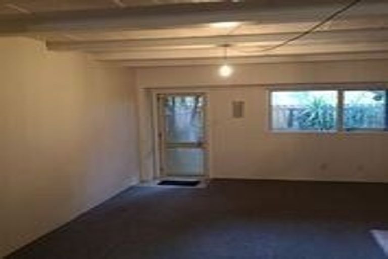 Photo of property in 14a Captain Scott Road, Glen Eden, Auckland, 0602