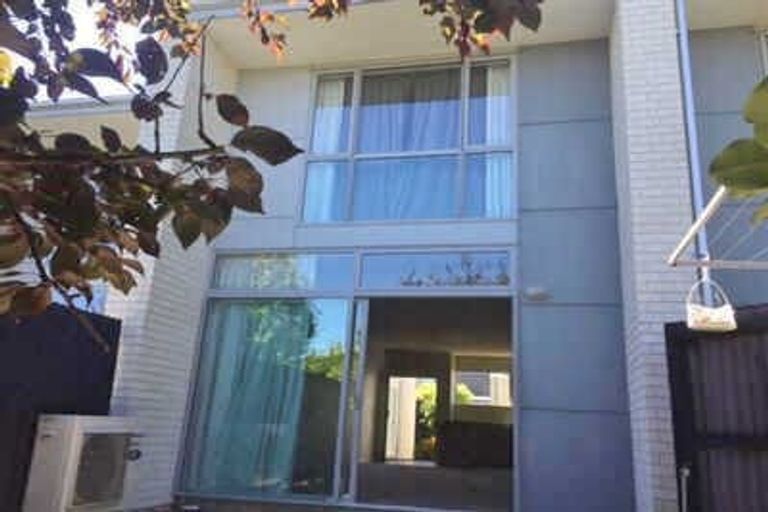 Photo of property in 62 Fairfield Avenue, Addington, Christchurch, 8024