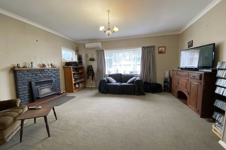 Photo of property in 15 Neptune Street, Dannevirke, 4930