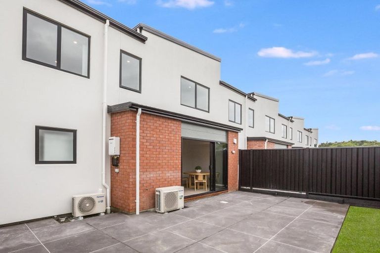 Photo of property in 6 Breakwater Way, Whitby, Porirua, 5024