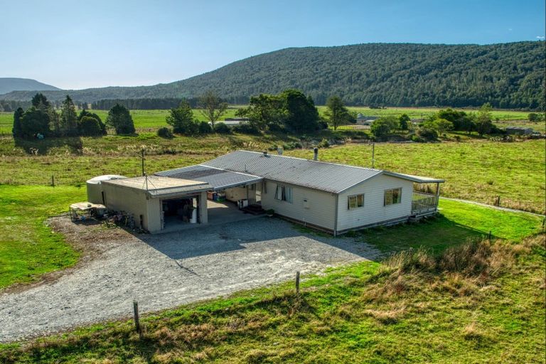 Photo of property in 1297 Haupiri Road, Haupiri, Dobson, 7872