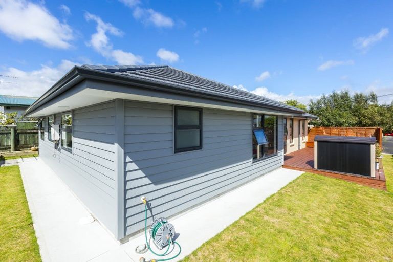 Photo of property in 4a Golders Road, Elderslea, Upper Hutt, 5018