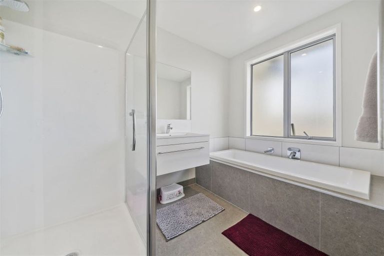 Photo of property in 8 Muirhill Place, Pokeno, 2402