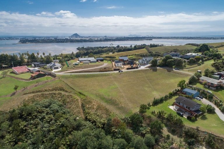 Photo of property in 28 Eagleview Rise, Welcome Bay, Tauranga, 3175