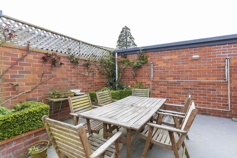 Photo of property in 43c Mckenzie Street, Geraldine, 7930