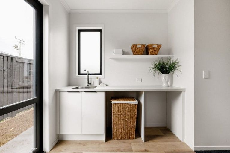 Photo of property in 9 Whakahaumako Road, Leamington, 3495