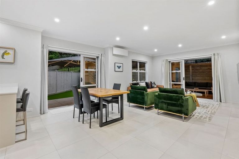 Photo of property in 42 Matairangi Avenue, Totara Heights, Auckland, 2105