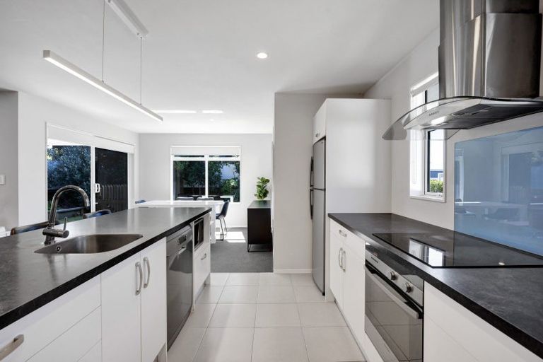 Photo of property in 21f Parkvue Drive, Bell Block, New Plymouth, 4312