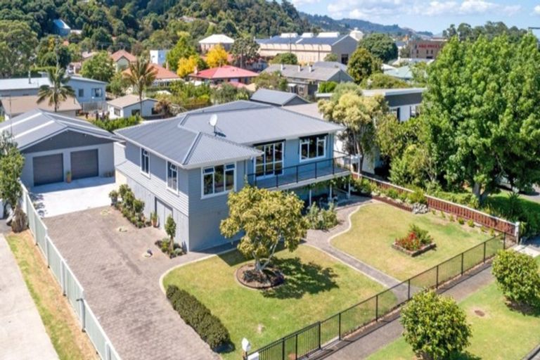 Photo of property in 114 Kuranui Street, Thames, 3500