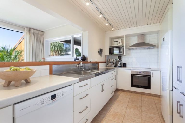 Photo of property in 118 Oceanbeach Road, Mount Maunganui, 3116