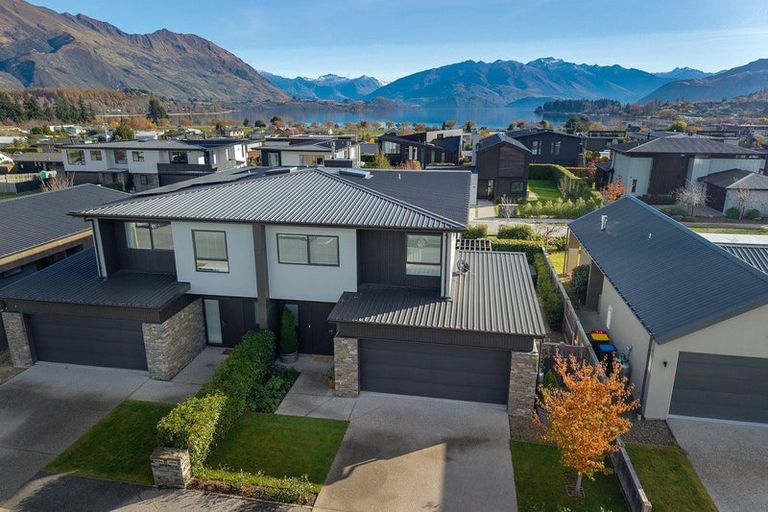 Photo of property in 53 Tenby Street, Wanaka, 9305