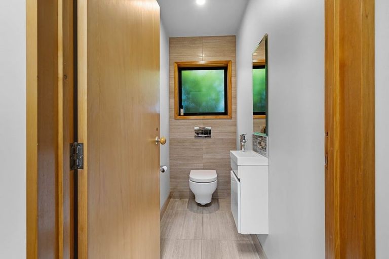 Photo of property in 33 Lancewood Drive, Halswell, Christchurch, 8025