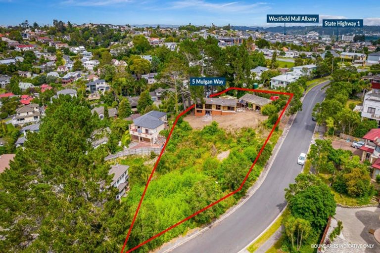 Photo of property in 5 Mulgan Way, Browns Bay, Auckland, 0630