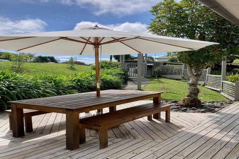 Photo of property in 58 Fowler Street, Northcote, Auckland, 0627