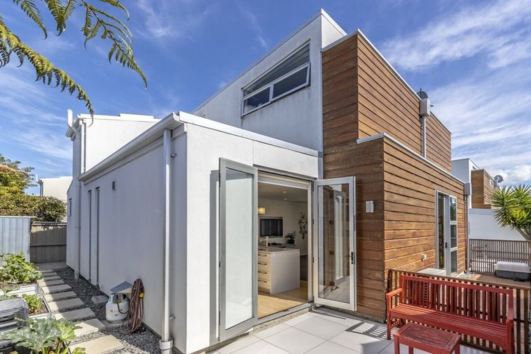 Photo of property in 42b Seddon Street, Sydenham, Christchurch, 8023