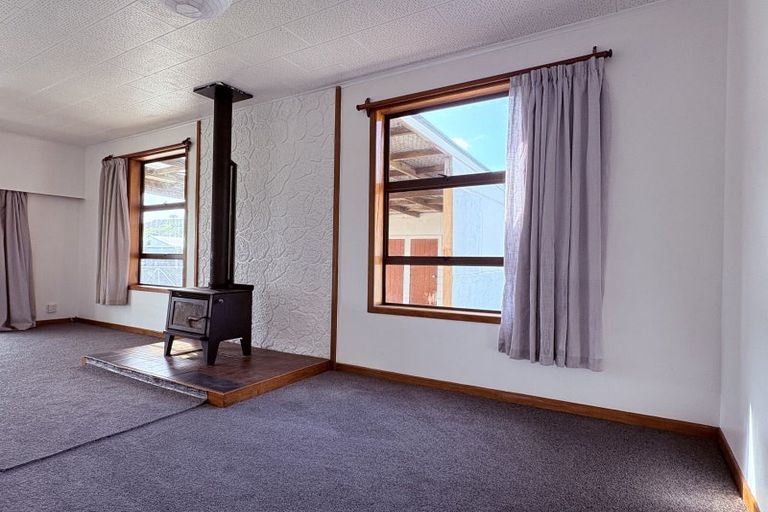 Photo of property in 1 Grey Street, Wairoa, 4108