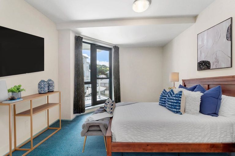 Photo of property in Palm Grove Apartments, 9/13c Palm Grove, Berhampore, Wellington, 6023