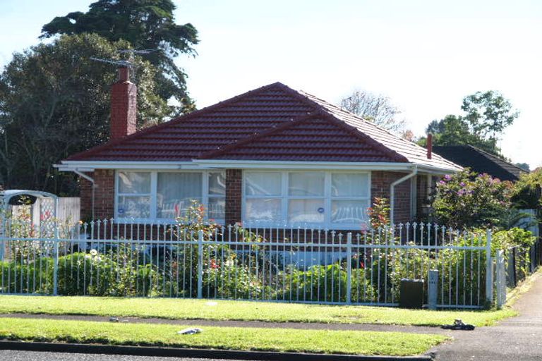 Photo of property in 101 Buckland Road, Mangere East, Auckland, 2024