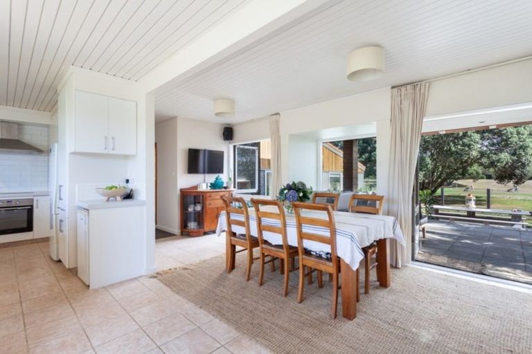 Photo of property in 118 Oceanbeach Road, Mount Maunganui, 3116