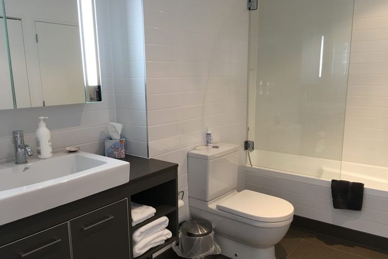 Photo of property in 406/7 Humber Street, Pandora, Napier, 4110