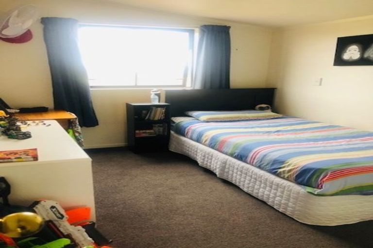 Photo of property in 5 Makora Road, Otaihanga, Paraparaumu, 5036