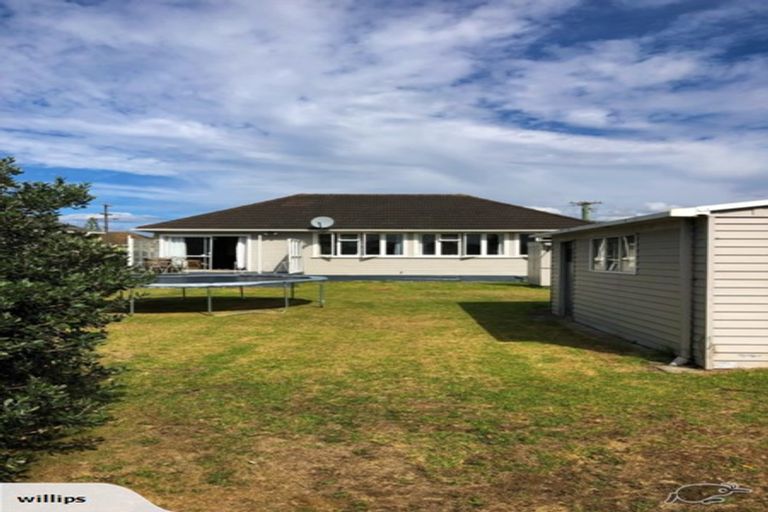 Photo of property in 11 Healy Road, Manurewa, Auckland, 2102