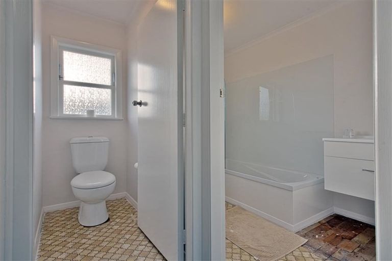 Photo of property in 115 Harold Holt Avenue, Pirimai, Napier, 4112