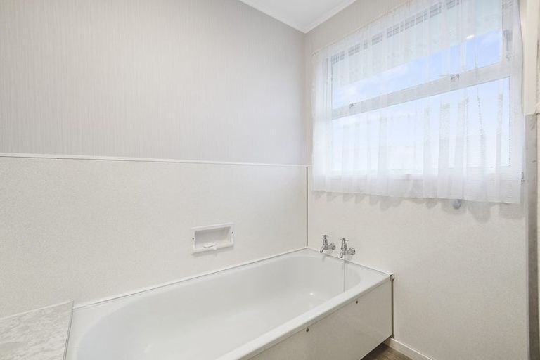 Photo of property in 3a Clare Street, Cambridge, 3434