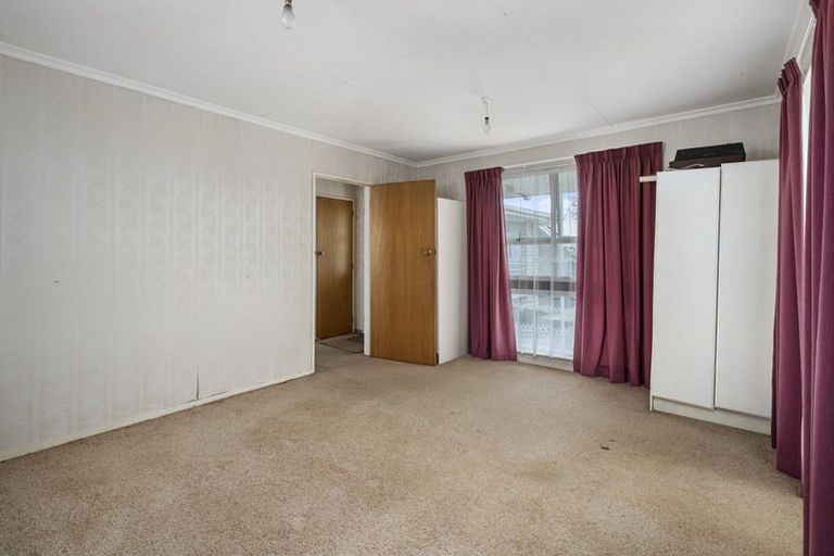 Photo of property in 8 Egmont Place, Westbrook, Palmerston North, 4412