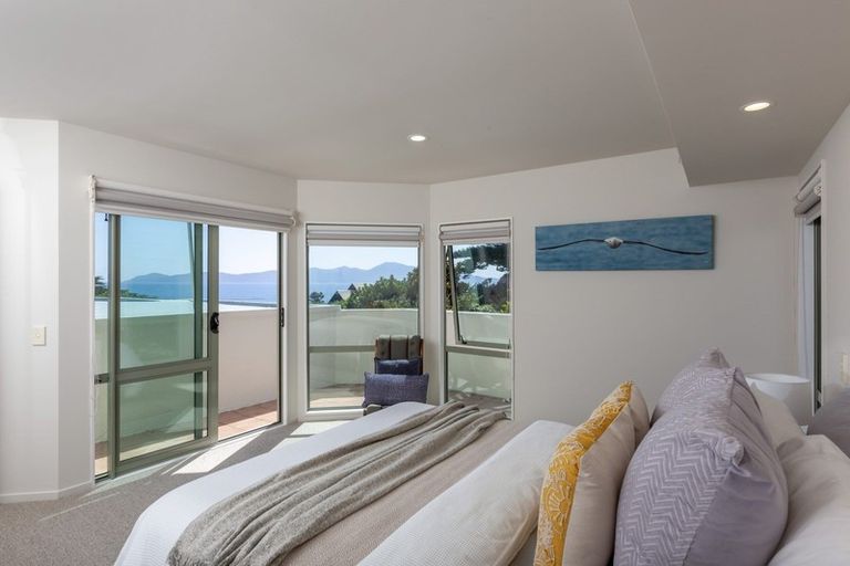 Photo of property in 32 Rosetta Road, Raumati South, Paraparaumu, 5032