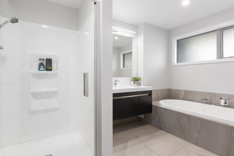 Photo of property in 14 Windermere Drive, Mosgiel, 9024