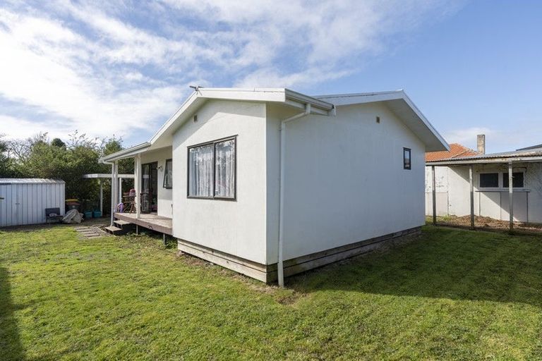 Photo of property in 25b Ross Crescent, Fairfield, Hamilton, 3214