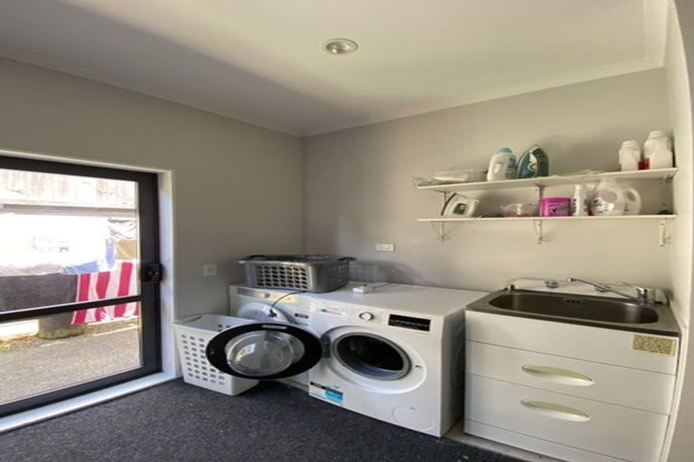 Photo of property in 10 Mauku Lane, Greenhithe, Auckland, 0632