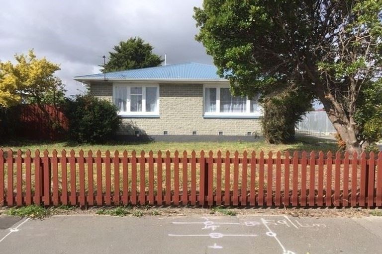 Photo of property in 59 Lyndhurst Crescent, Aranui, Christchurch, 8061