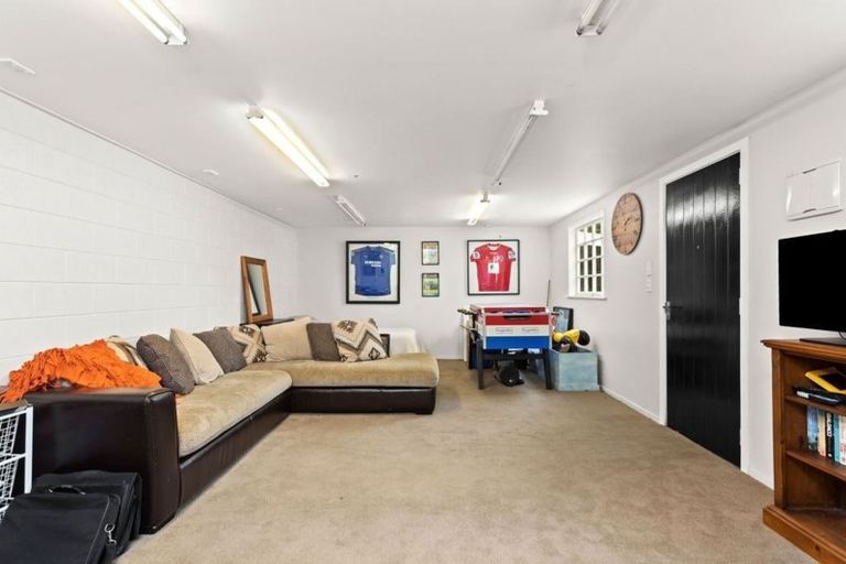 Photo of property in 27 Banks Avenue, Dallington, Christchurch, 8061