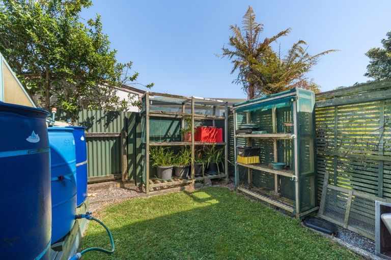 Photo of property in 18 Belvedere Crescent, Takaro, Palmerston North, 4412